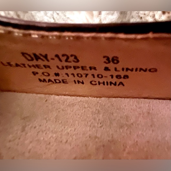 Algeria brown/copper flats - Picture 5 of 5